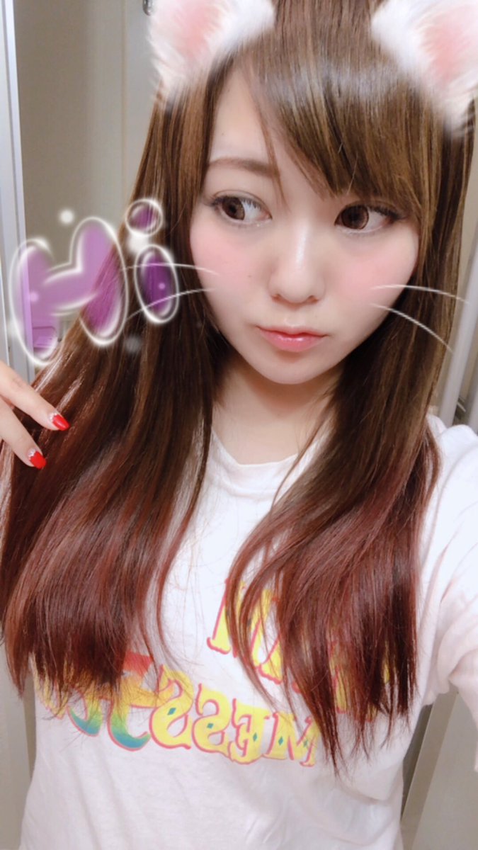 紗菜 Ta姫 秋カラー いつものアッシュグレーに久々ピンクパープルグラデ これも全てカープ優勝と祭りのため 9 22 23阿賀の祭りです 2日間燃え尽きます 朝から飲み騒ぎます この日に優勝被ったら広島市内行かれんー どうか 21日