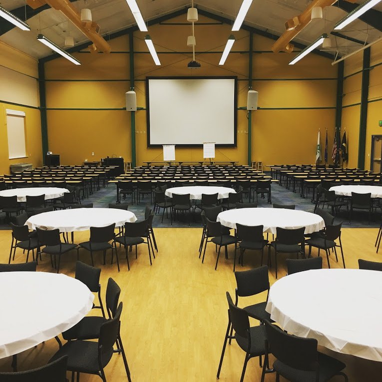 Double Take- Room 143 can be set up for 100 people in a 'double set up'. Classroom in the front for conferences, rounds in the back for group work/meals. Contact us today for your agricultural event. #beckagcenter