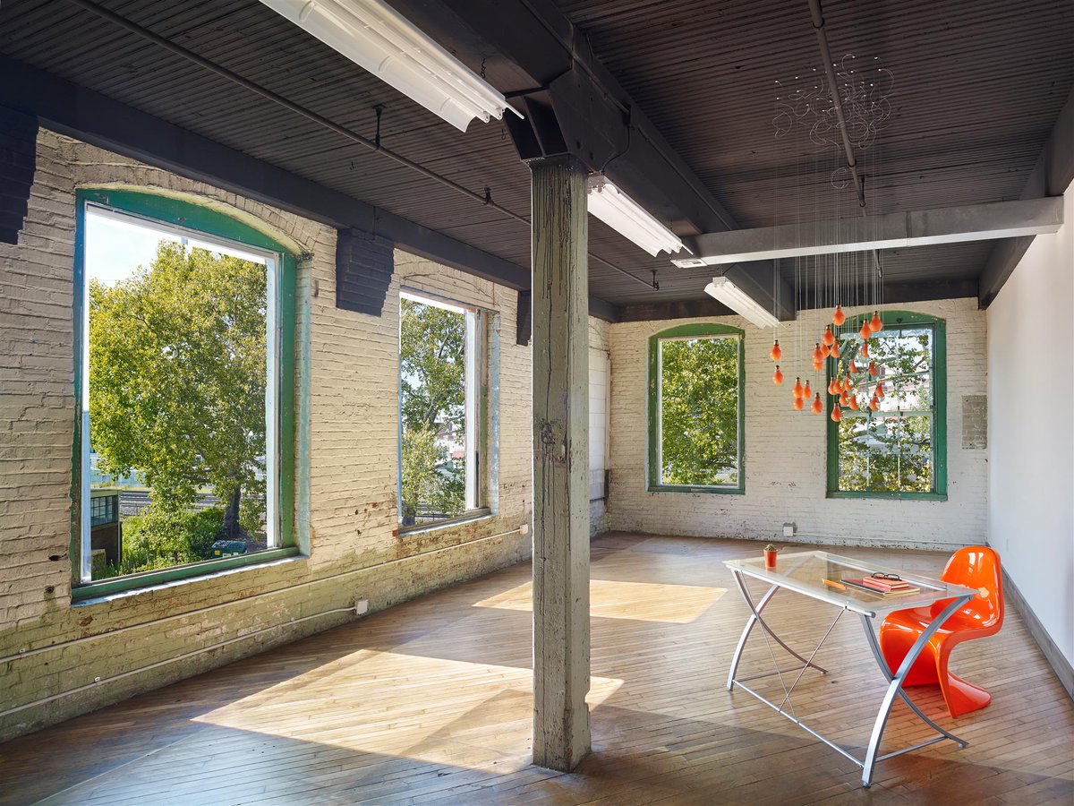 modrec's tweet image. Available Office Spaces for Lease - Contact Leasing Today | info@modernrecycledspaces.com 609.731.0378 #bestplacetowork #coolofficespaces
 #newjerseyofficespaces