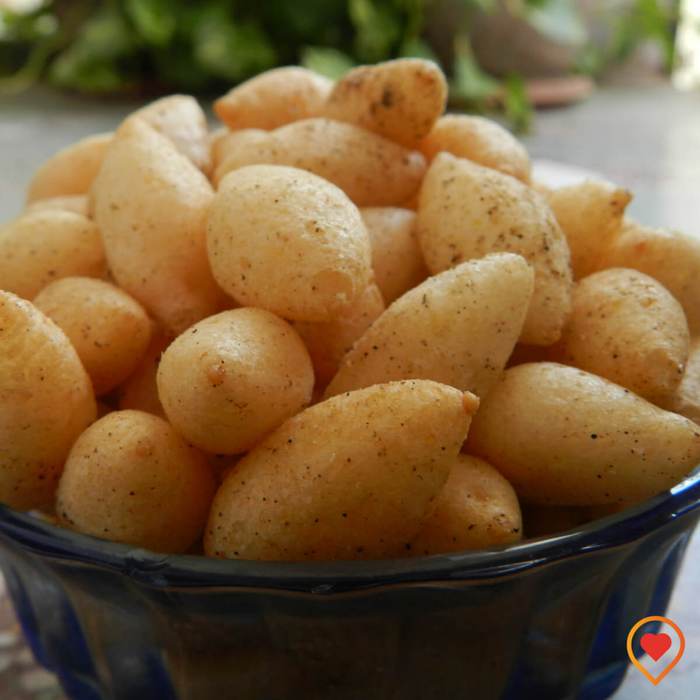 foodwalass's tweet photo. Let your children enjoy eating food with these tasty Roasted Soyabean Spiced Puffs from Swaminarayan Misthan Bhandar, Jaipur!
Children will come running to the table!
https://t.co/3vkOIoy8bj
#foodwalas #roastedsoyapuffs #chips #chillipuffs #childrensnacks https://t.co/FXoQ3GNnh4