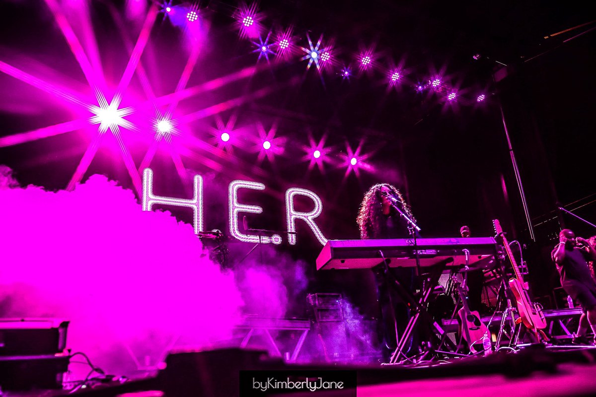 byKimberlyJane's tweet photo. #ConcertPhotography #EventPhotography #byKimberlyJane #concert #music #instaconcert #instaphotography #instamusic #instalive #fstoppers #htbarp
#BestLifeFest #HER #EllaMai #XavierOmar #SnohAalegra
#RLUMR #TobiLou #ArinRay
#SummerWalker #SaintLee #SavannahCristina #Nohemy #AriChi https://t.co/oT4To6ktpf