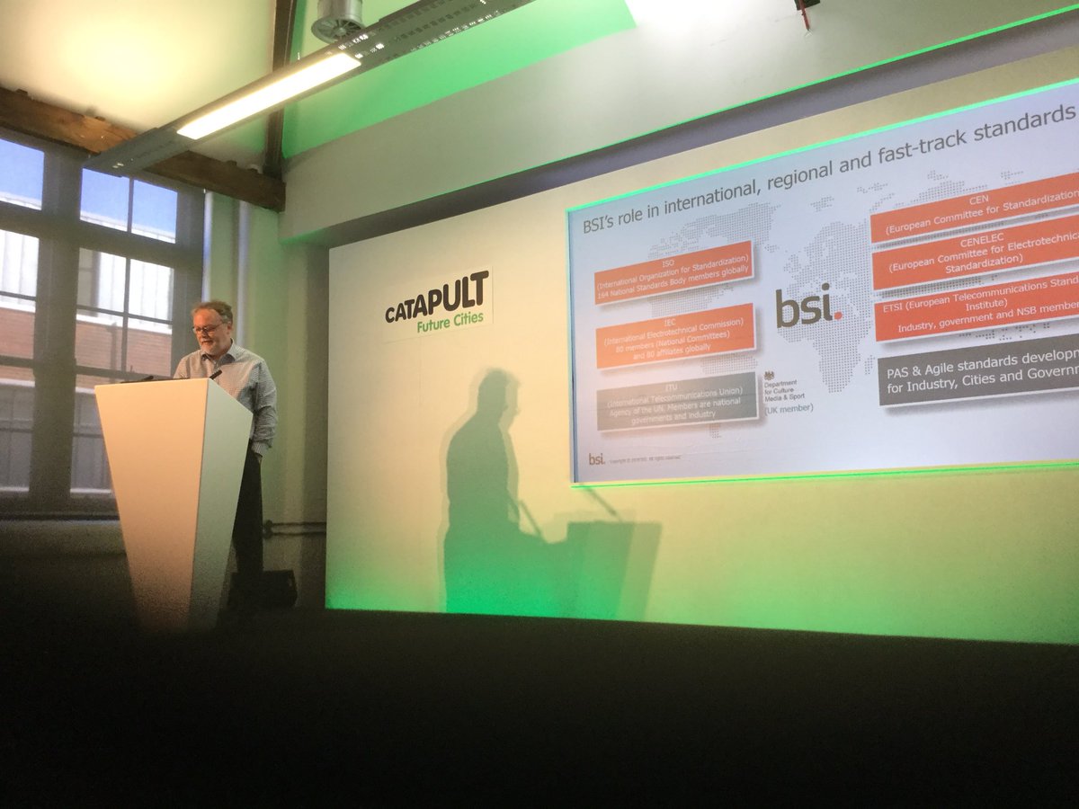 ElukkaE's tweet photo. Full house at the #CityStandardsNetwork launch @futurecitiescat . Dan Palmer of @BSI_UK on stage. Great rehearsal for our #CityX next week! https://t.co/omxakNayHr