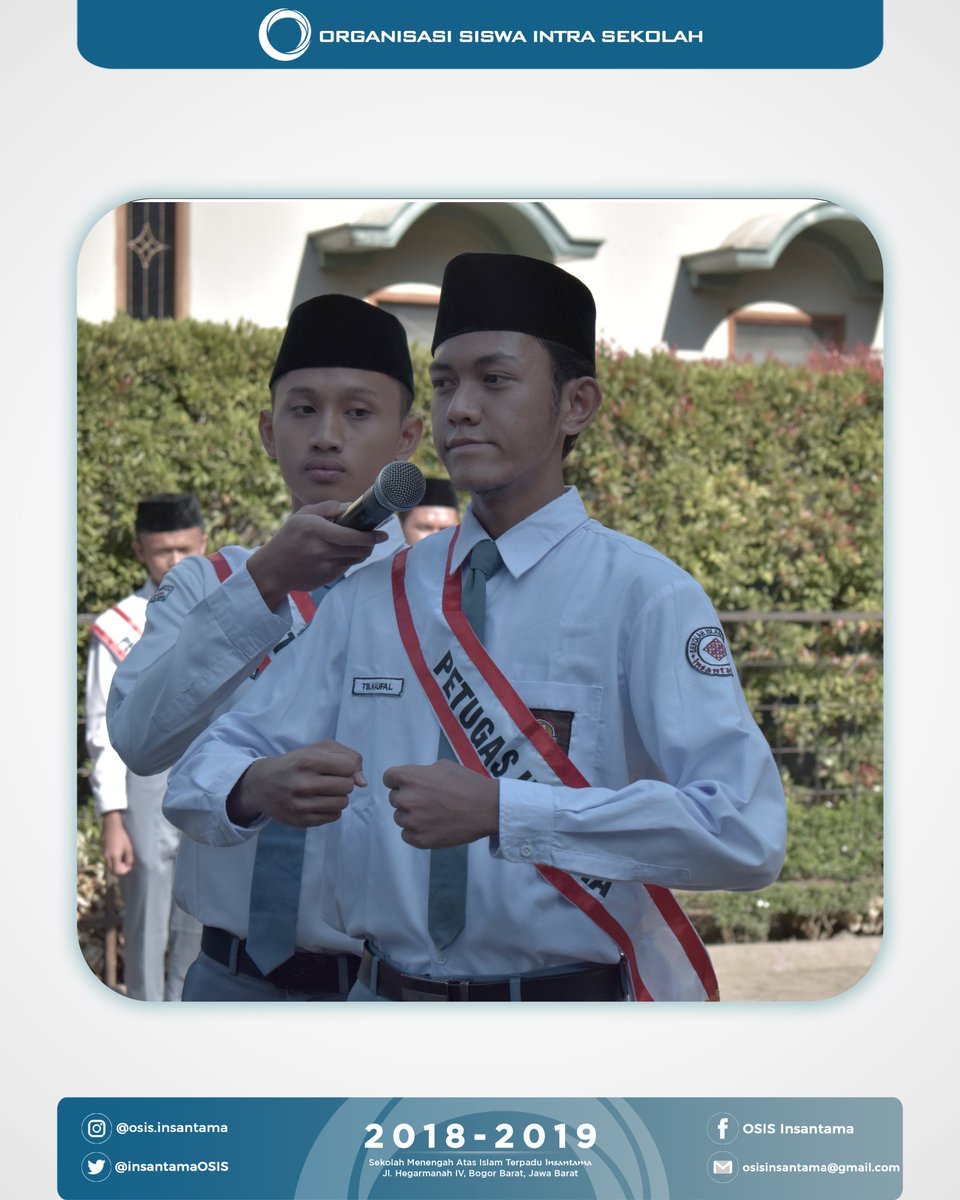 InsantamaOSIS's tweet photo. Osis Insantama. Hari Senin tanggal 3 September 2018. upacara rutin dilakukan oleh siwa/siswi SMAIT Insantama, uniknya dalam pelaksanaan upacara ini, para petugas digilir dari setiap kelas per minggunya, jadi mereka harus matang mempersiapkan segala persiapan untuk upacara. https://t.co/wu4DWxOxMc