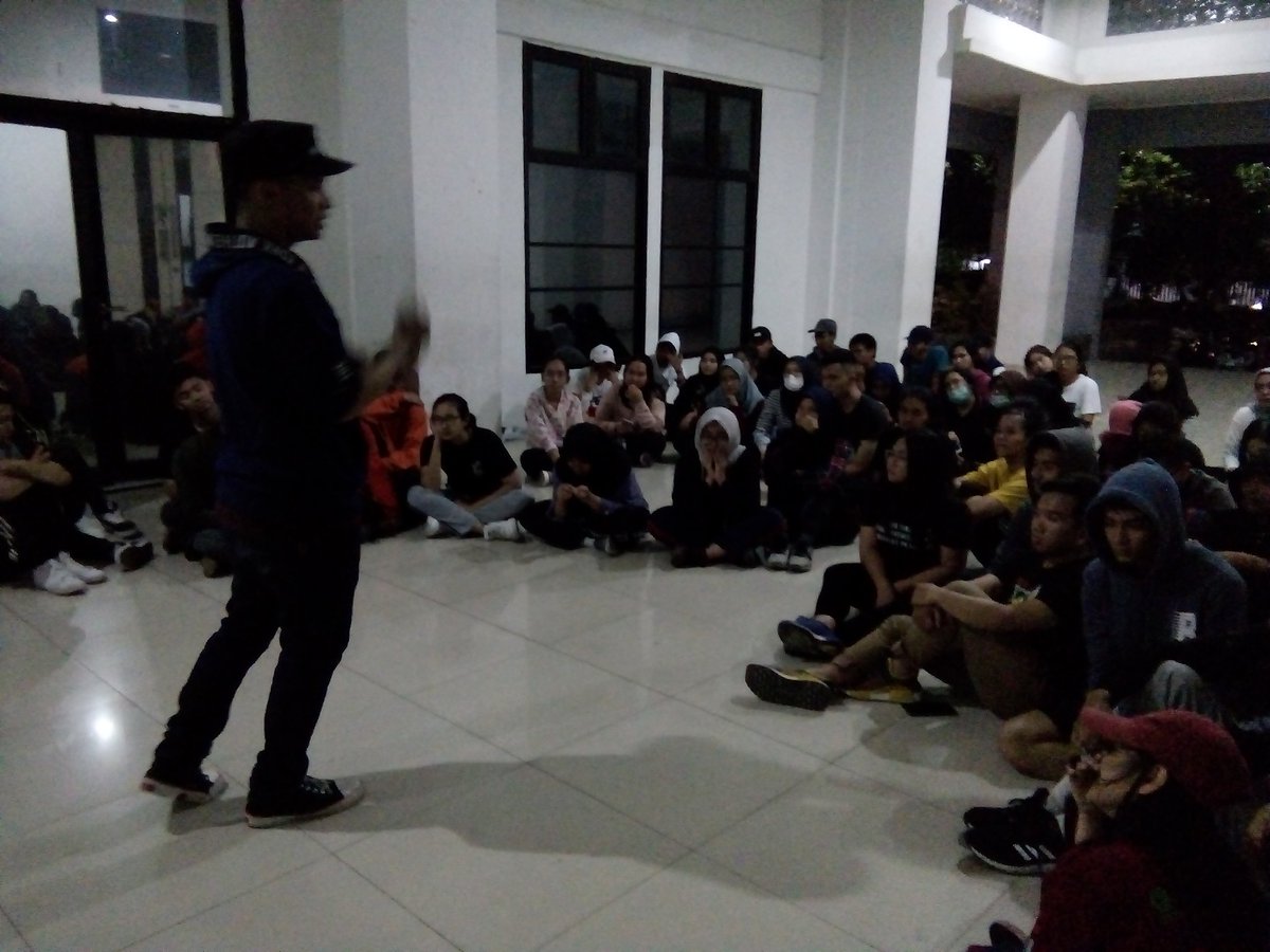 Dance Embun UniTel tweet media