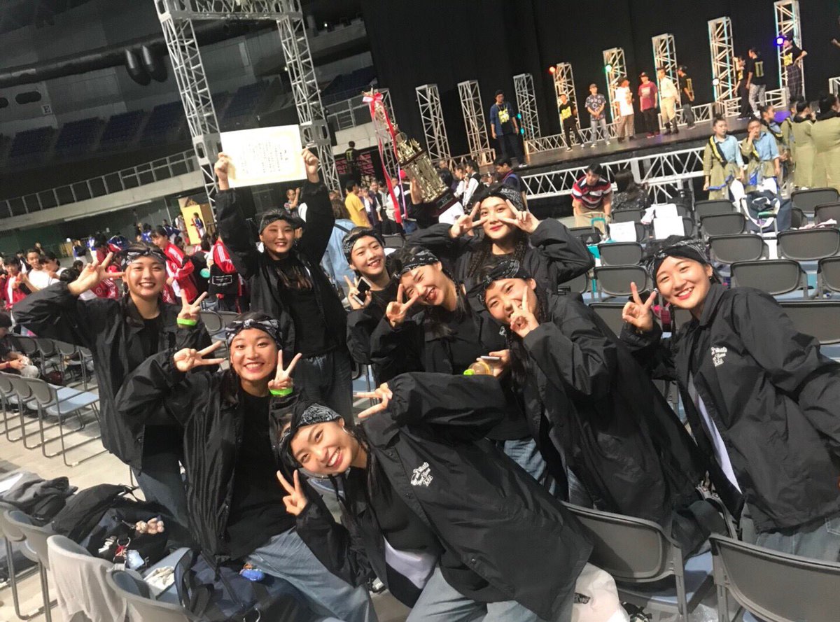 __72dnc's tweet photo. 全国大会 優秀賞🏆
高校ダンス最後の大会に終止符です！
自分の全てを懸けて作った作品で踊り切ってきました。この1年間渋谷として爪痕沢山残してこれたしやれる事はやってきたって自信持って言える。ほんま勝ちに執着して全力で部活やって来たな~本気になれるっていいね👊🏿"ill boozer" ありがとう。 https://t.co/jf6KqSeMm8