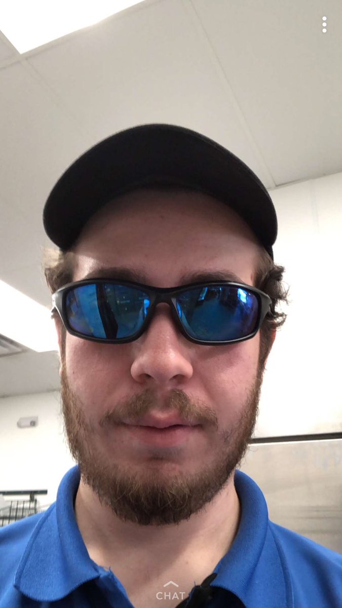 robdobjones's tweet photo. @dominos https://t.co/iXMOV2Dfrn