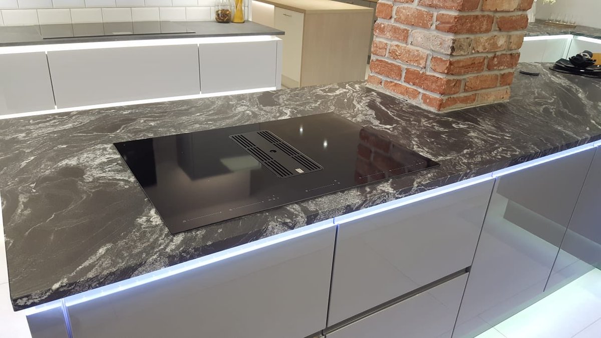 Brand spanking new Harmony integrated hob extractor <a href="/UltimateKBB/">Ultimate Kitchens & Bedrooms</a> in Maltby! A harmony of intuitive induction hob and effective extraction! 🌪 
.
.
.
.
#kitchendesign #kitchens #kitchen #cookerhood #inductionhob #islandextraction #cookerhood #interiordesign #interiors