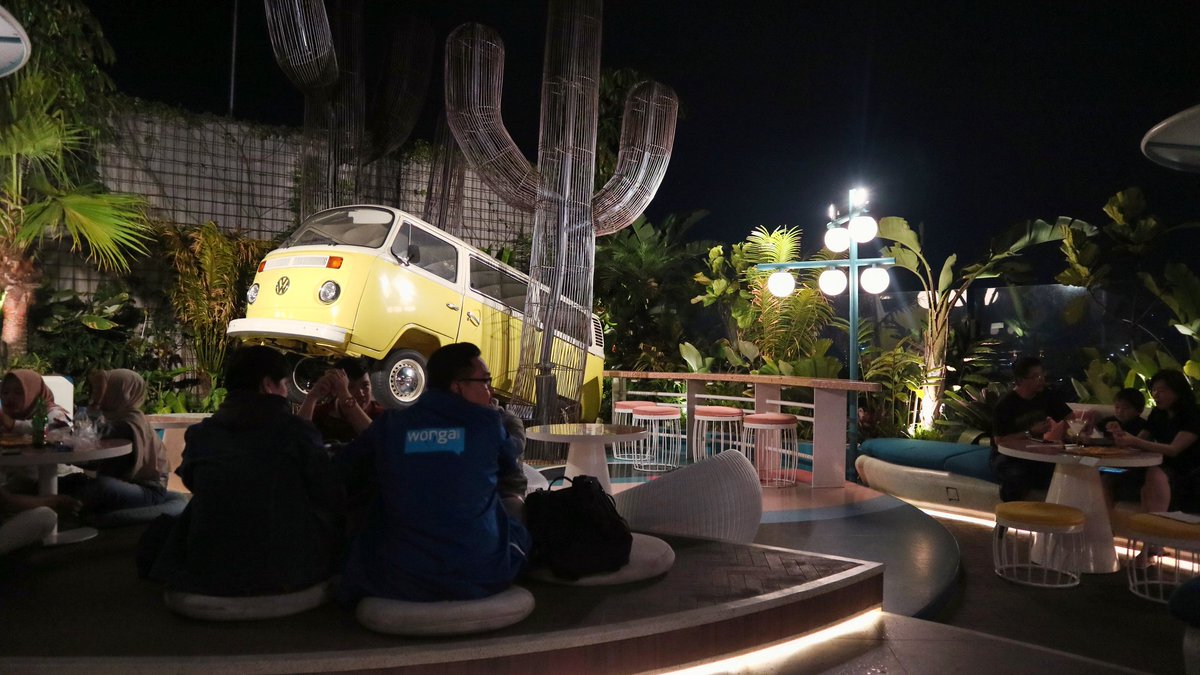 catmodjo's tweet image. santai sejenak,
menjemput ketenangan,
dalam irama beralun ringan
dan secarik ingatan akan dirimu... aku, rindu dendam!