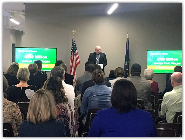 IndianaCAA's tweet image. Human-service organizations contribute $722 million to local economy in NE Indiana, according to Alliance for Human Services report @MyBrightpoint @FoellingerFdn @USFFW incap.org/enewsletter/20…