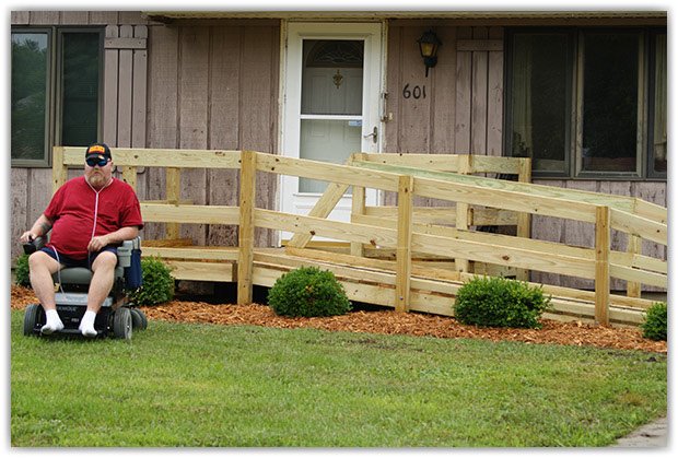 IndianaCAA's tweet image. Area IV Agency’s "Ramp-Up Indiana Program" brings independence to clients #CommunityActionWorks @HFHLafayette incap.org/enewsletter/20… #RampUpIN