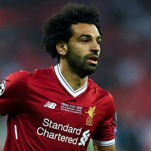 VSFootballPro's tweet photo. #SONDAGE❌

#RT🔃 Kylian Mbappe 🇫🇷
#FAV❤ Mohamed Salah 🇪🇬

#LFCPSG  #Liverpool #PSG #YNWA https://t.co/T7jpsOqk40