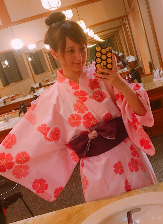 ayaka_502's tweet photo. ��やすみなさい★ https://t.co/Pk3ClC8w3H
