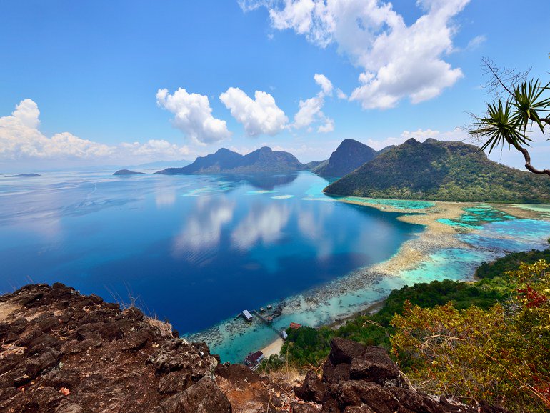 15 stunning reasons you should visit Malaysia next cntrvlr.co/CLwpzkd