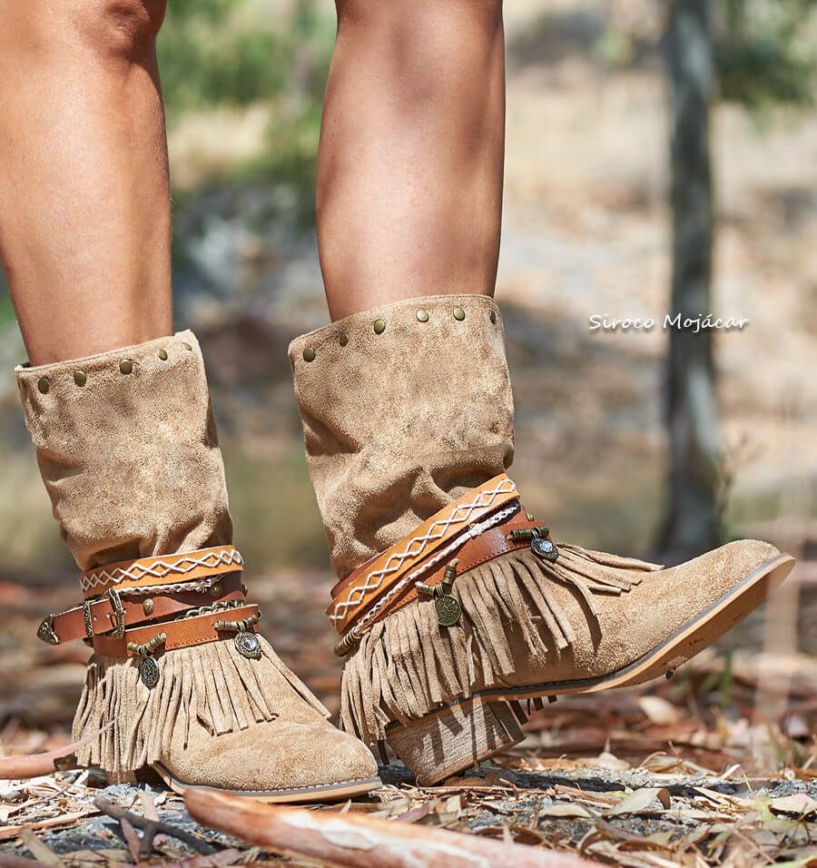 Siroco Mojacar on Twitter: "BOTAS OREGÓN 🍁 Las botas Oregón tienen el suficiente y personalidad para convertirse en las protagonistas de cualquier look. #boho #bohochic #botas #calzado #zapatos https://t.co/LjaryGNdeW https://t.co ...