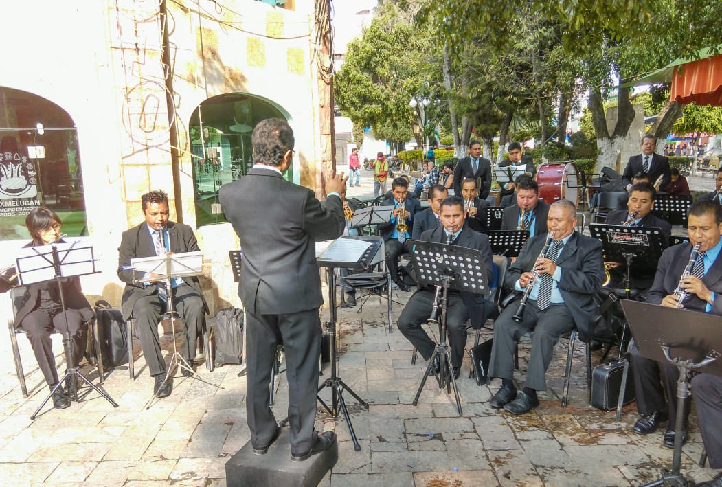 TurismoTex's tweet photo. Extraordinaria participación de la Banda Sinfónica Municipal #Texmelucan en Fiestas Patrias por el CCVIII Aniversario de la Independencia de México. https://t.co/HwjFlCasJD