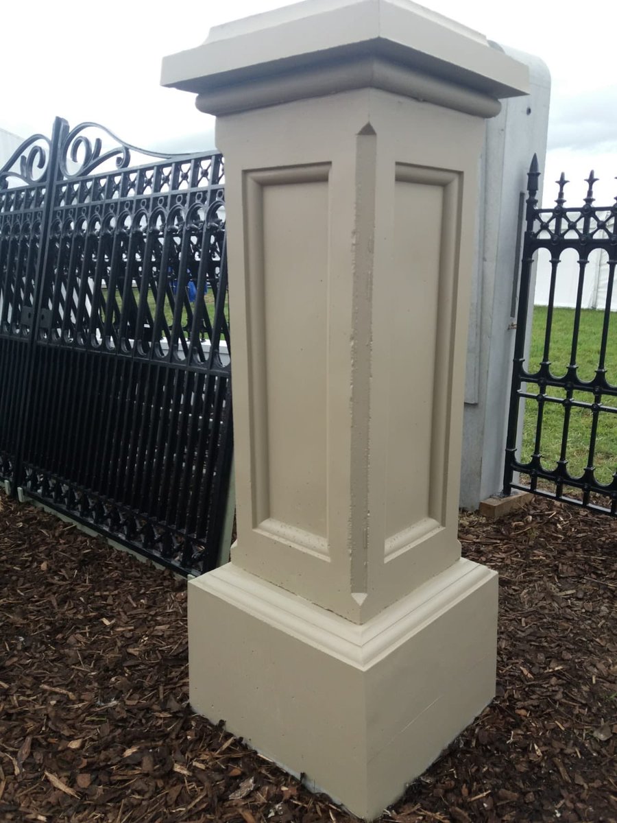 DelaneyConcrete's tweet photo. Getting ready for #ploughing2018? You’ll spot our piers and gate posts on Golden Gates stand this year https://t.co/kVoPCw8sjw