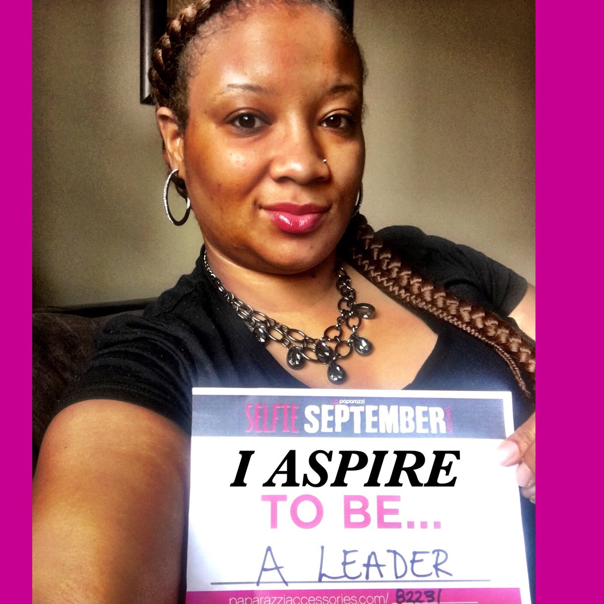 MsRedd_Diva's tweet image. I Aspire to be A Great Leader @PaparazziAccess #AspirePaparazzi #SeptemberSelfie #MondayMotivation