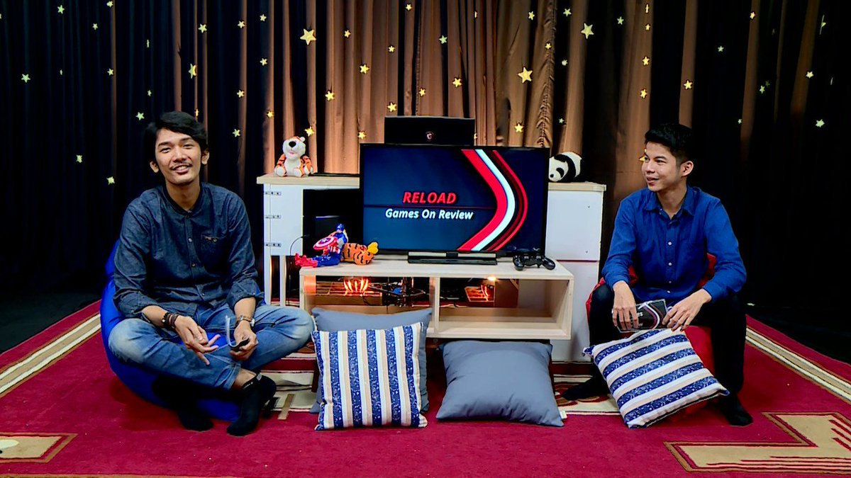 ReLoadBTV's tweet photo. Smart viewers, nonton @panjiariputra @budi_kosasih seru main #PCGame #LegoJurassicWorld @wbgames &amp; #ThrowbackGame #BombingBusters @sanukgames!
#game #gamereview #games #gamesforum #gameinsight #gamenews #gamechanger #gamenight #gamedev #SforSuperSeptember https://t.co/gS7KJLjQpM https://t.co/OqsVpjKwA9