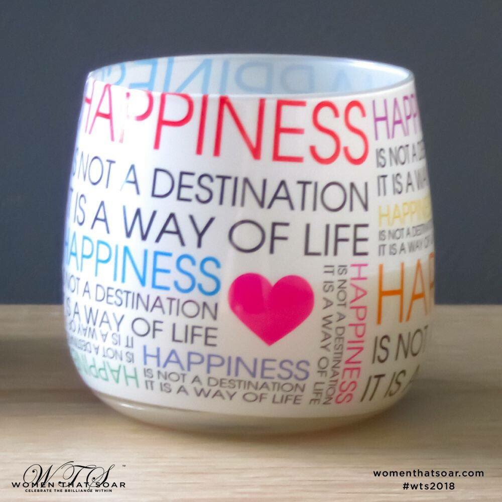 WomenThatSoar's tweet photo. The key to #destinationhappiness is within YOU... #monday #mood #dare2soar #women https://t.co/9oEllDyIFa