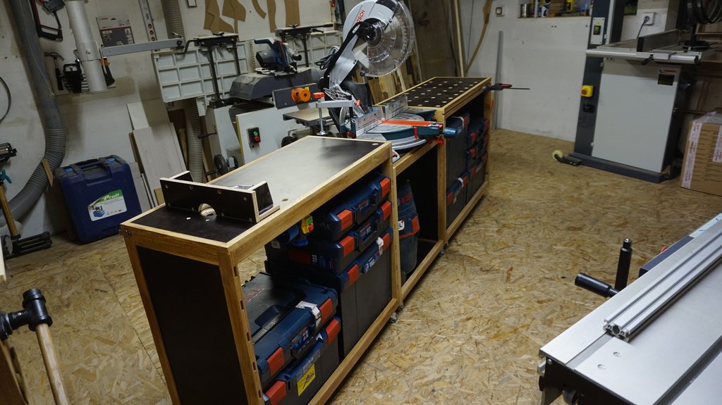 LAirDuBois's tweet image. Établi multifonctions, extension po... par L&apos;Atelier Vosgien lairdubois.fr/creations/7341… #lairdubois #etabli #multifonctions