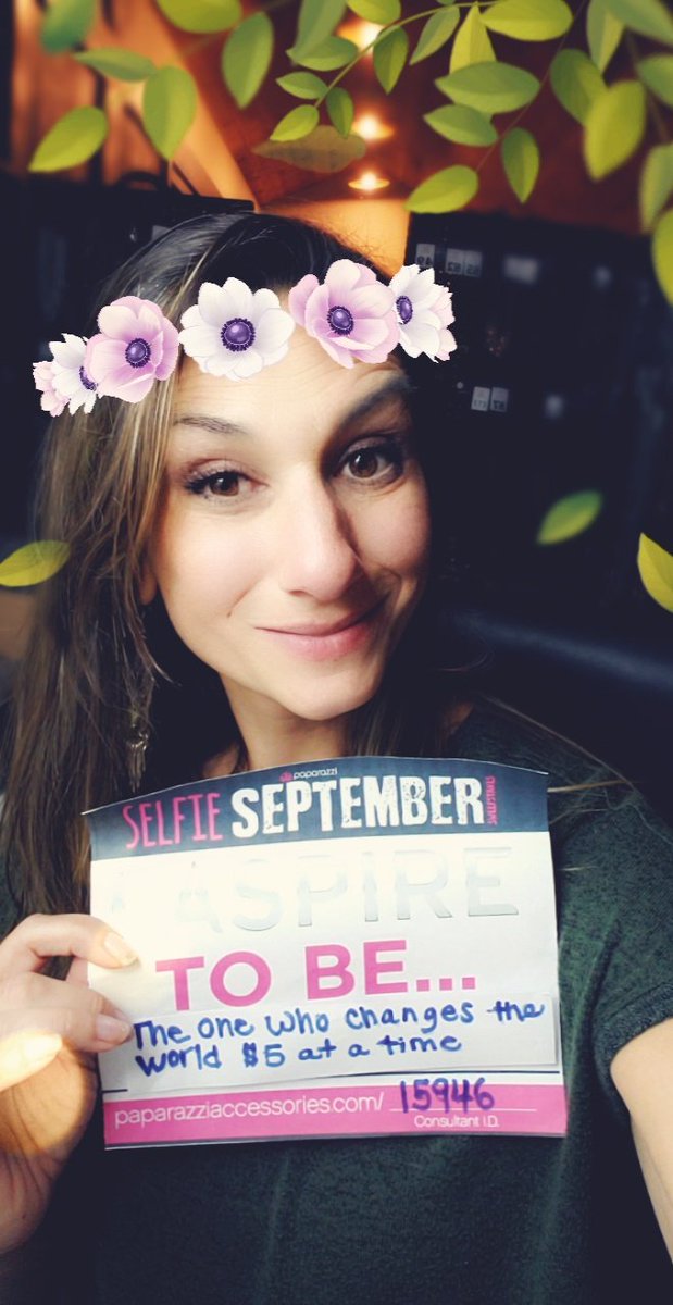 StombaughDina's tweet photo. #ASPIREPaparazzi #SelfieSeptember @PaparazziAccess https://t.co/o41n8ZeI64