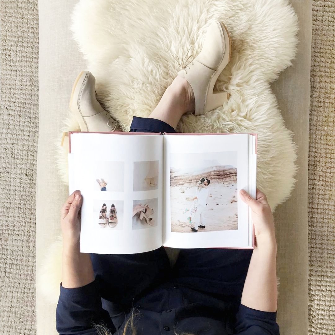 We’re celebrating fall w/ a $10 gift, just for you 🍂 Pick up a memory book or another meaningful print today &amp; save $10 on your order w/ code CIDER ☕️ @ your sweater, PSL loving bestie below to spread the love ↓
bit.ly/FallPrintSaleTW
📷: Bryr Clogs #MondayMotivation #gift