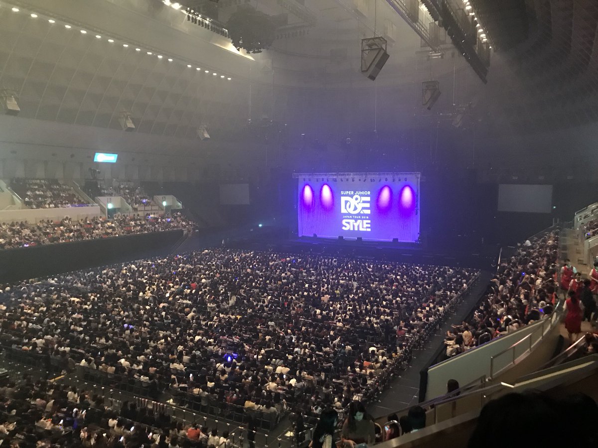 dalnimdar_elf's tweet photo. Snaps at #Style #Kobe #Day3 #SuperJuniorDnE #japantour2018 https://t.co/5ij9gq4ndD