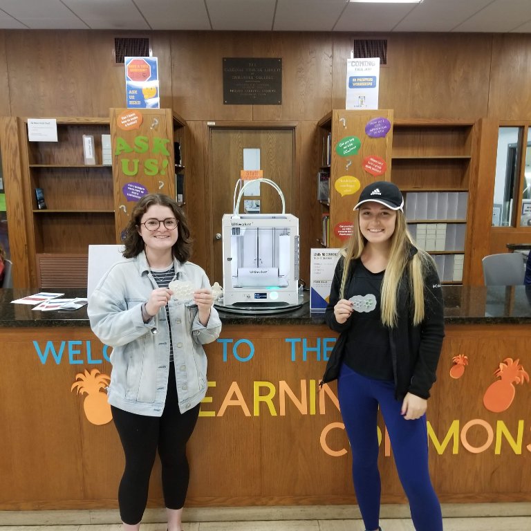 EC DiscoveryLab (@ecdiscoverylab) on Twitter photo Biochemistry students, Allison Hannigan '19 & Haley Connelly '19 used the 3D printers to visualize DNA base pair bonding! <a href="/emmanuellibrary/">Emmanuel Library Learning Commons</a> <a href="/EmmanuelCollege/">Emmanuel College</a> Biochemistry students, Allison Hannigan '19 & Haley Connelly '19 used the 3D printers to visualize DNA base pair bonding! <a href="/emmanuellibrary/">Emmanuel Library Learning Commons</a> <a href="/EmmanuelCollege/">Emmanuel College</a>