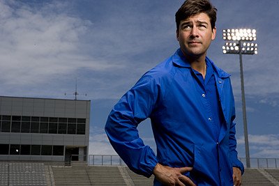 Happy birthday to Kyle Chandler, Coach Taylor from Friday Night Lights!  