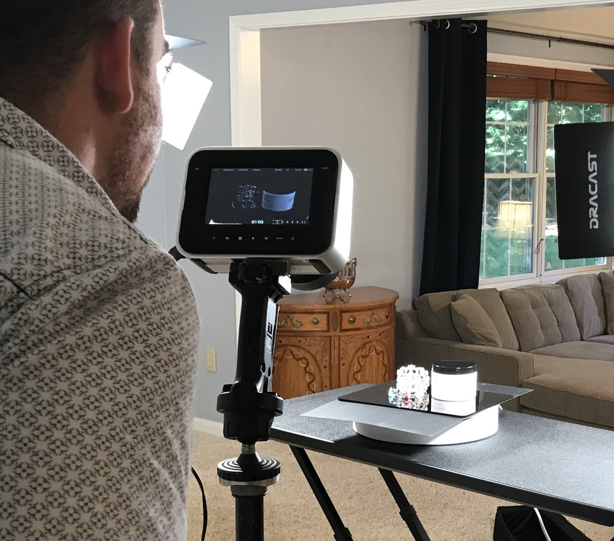 Kicking the week off with a video shoot. Can’t wait to share the footage - coming soon! #LuxuryCare #LetItShine