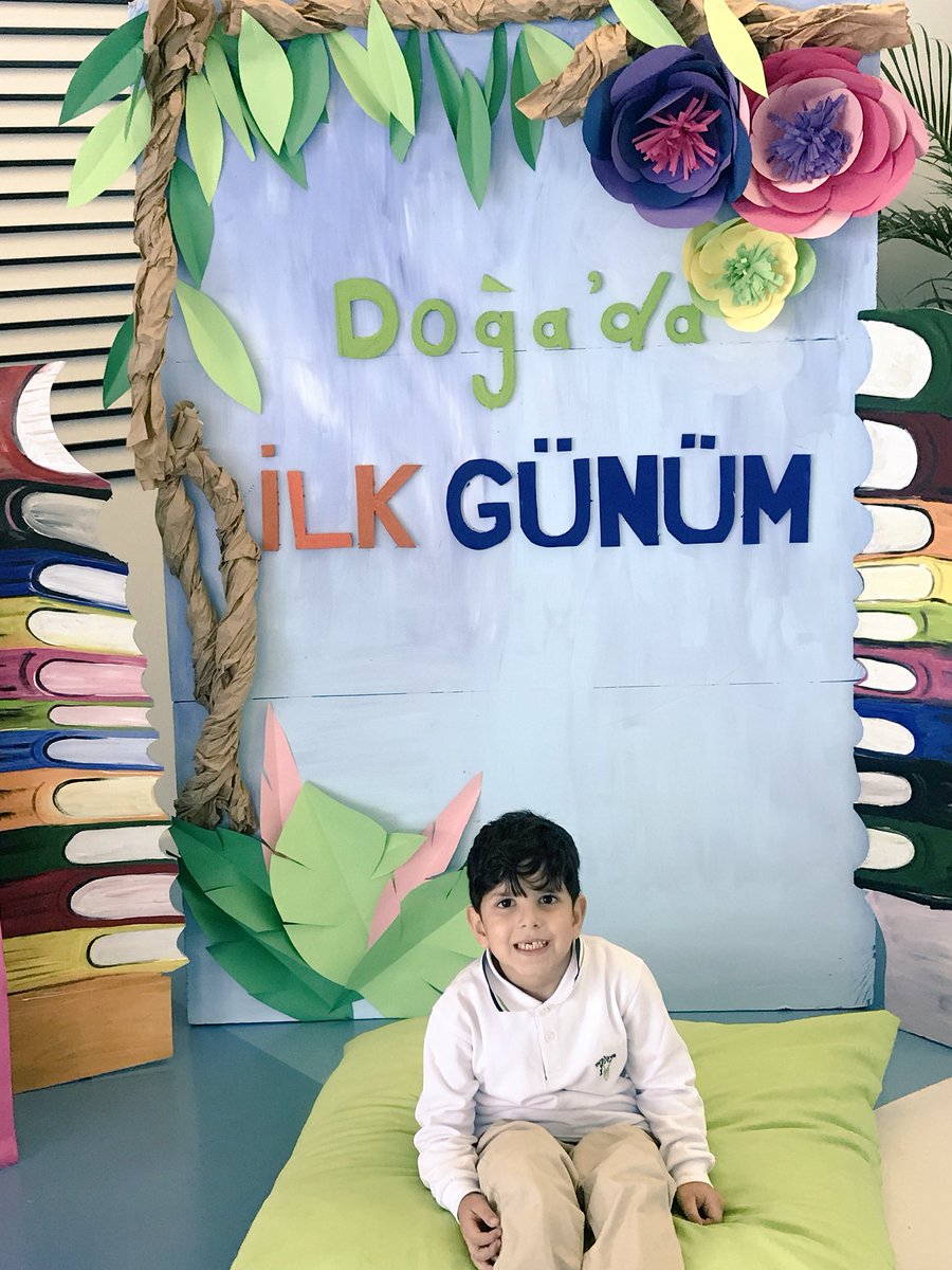 niltumpcu's tweet photo. 2018-2019  Eğitim-Öğretim Döneminde Tüm Öğrencilere ve Öğretmenlere @DogaBahcesehir1 #SevimliZürafalar Sınıfı Olarak Başarılar Dileriz.🎉 @LaleMuti @AliRizaLule @ayselturgut81 @figentas84 @esrasert1979 @SanemBH @RaufAkan @DogaOkullari https://t.co/o2D48IgSyK