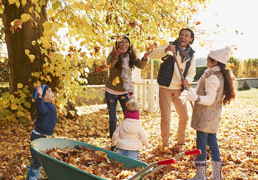 ChicagoParent's tweet photo. 12 budget-friendly activities to enjoy as a family this fall: https://t.co/YcslqRDMoi #Chicago #FallFun 🍂 https://t.co/bI4Jaz0gXl