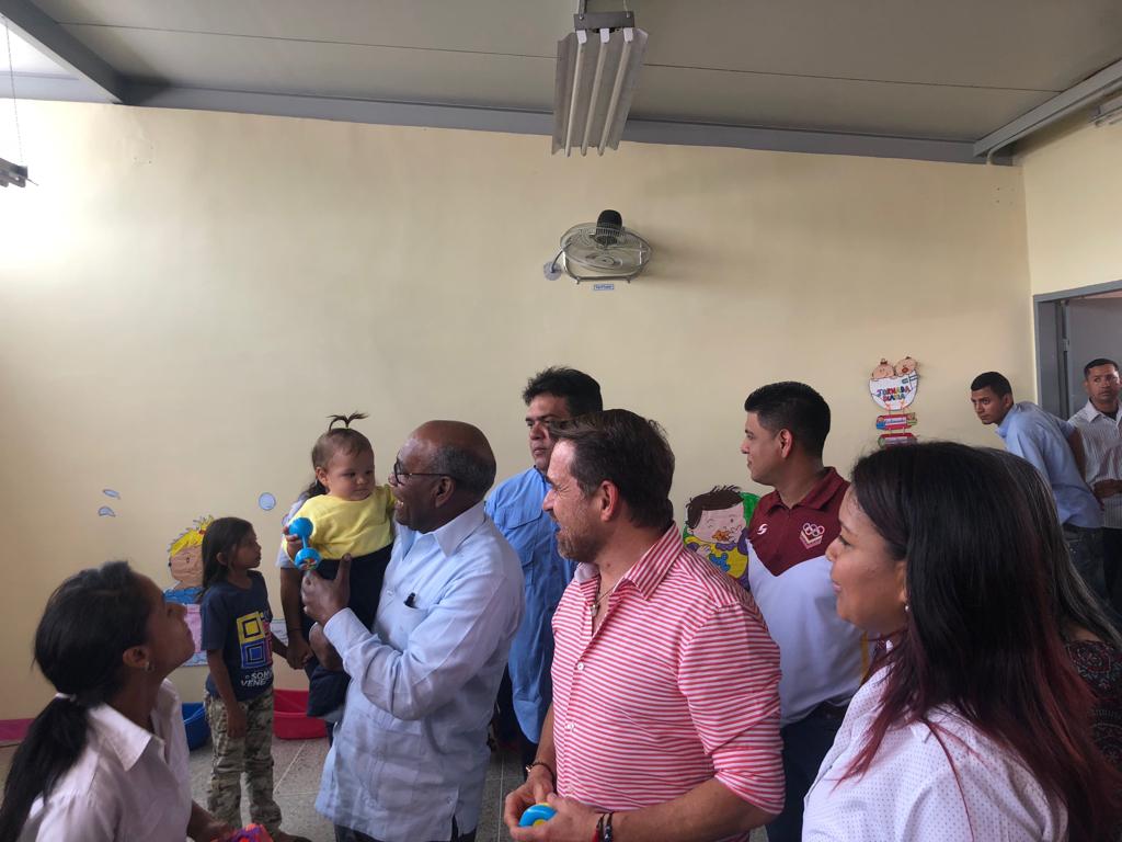 pinfantea's tweet photo. ¡Viva nuestra Muchachada! Desde el Centro de Educación Integral Cacica Urquía en Carabobo,  acompañamos.el regreso a Clases con el lanzamiento del Software de Mini Ajedrez en las Canaimitas. https://t.co/iBcaMQVaOM