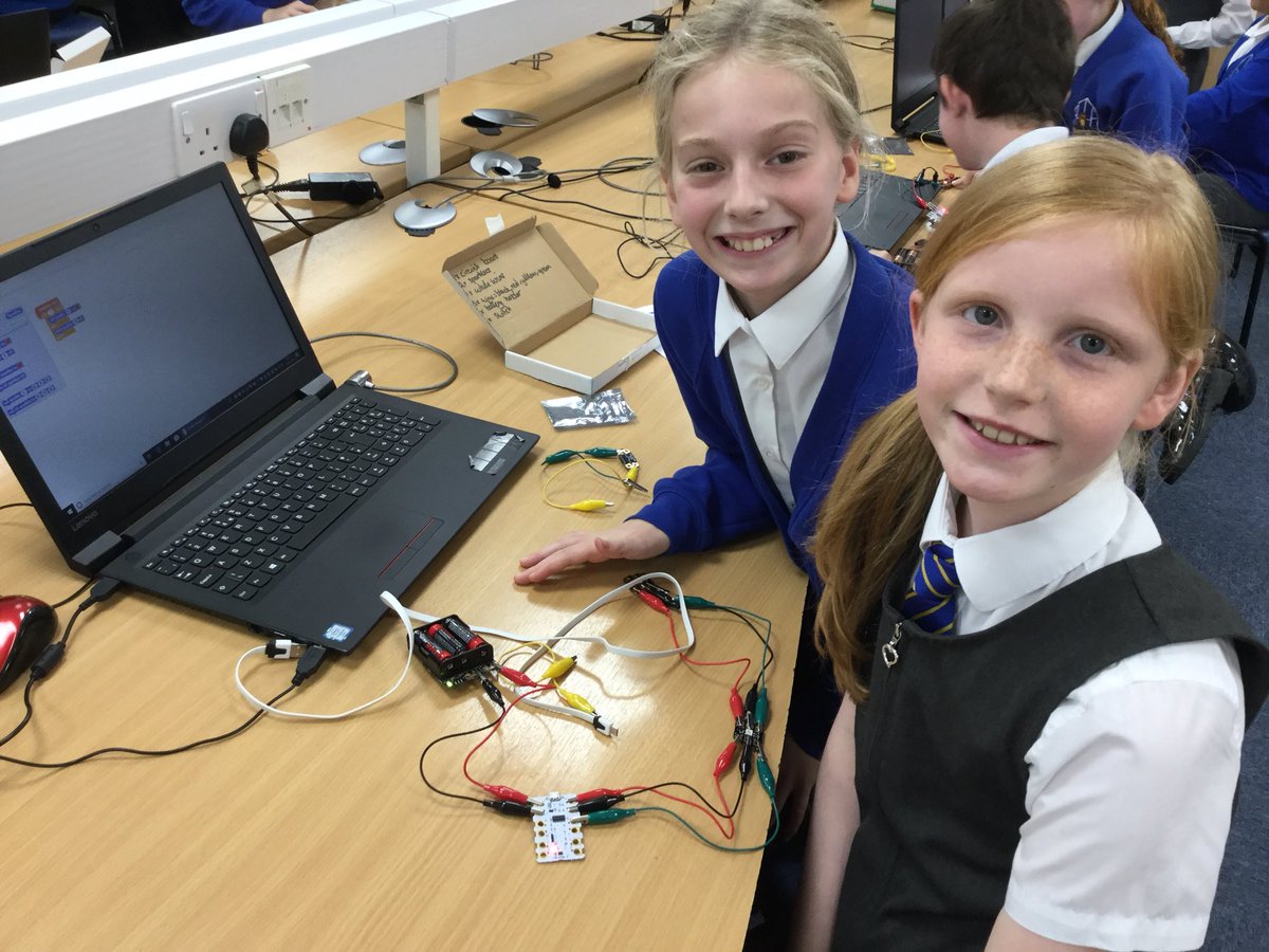 higher_lane's tweet image. We love our new #codeclub! The #crumblecontroller is giving us a new challenge!
