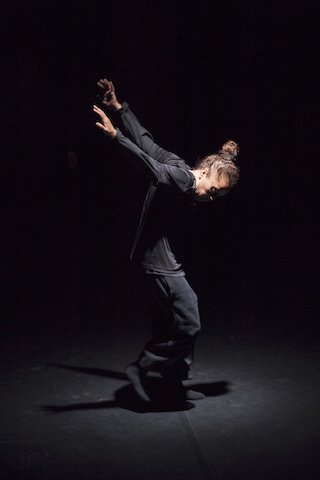 CACNO's tweet photo. Hope you all enjoyed Roger Guenveur Smith's performance in "Rodney King" at CAC! Up next: Nacera Belaza's "La Nuit | LaTraversée | Sur le fil" which explores three times the same release that conquers existential loneliness! Read more by clicking the link in our bio! #atthecac https://t.co/ZdND6BVRRt
