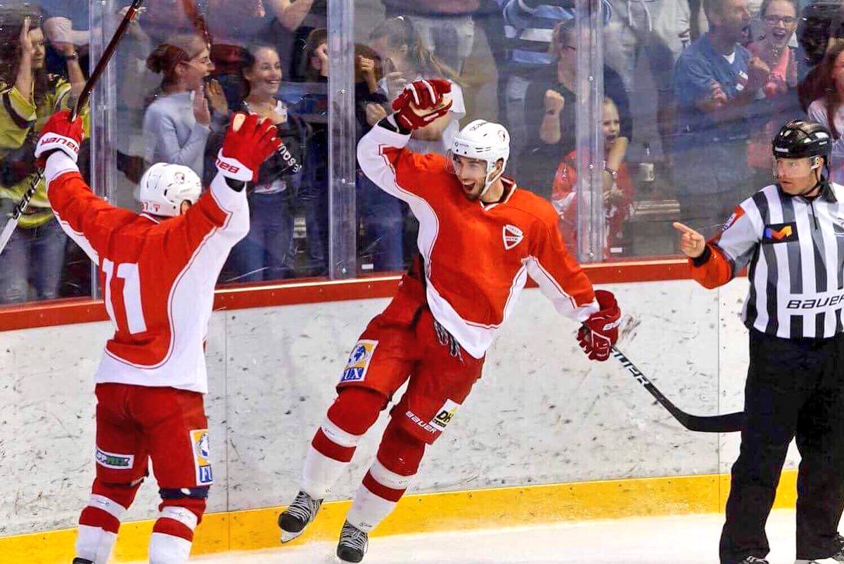 propulsion_HKY's tweet photo. Good game last night by @jegesmedvek F Alexis Loiseau (@Loiseau74) with 2 PTS (π¨π) in a 6-2 win. ππ» #Europe #TheBirdIsFlying https://t.co/nRbk6rOEKW
