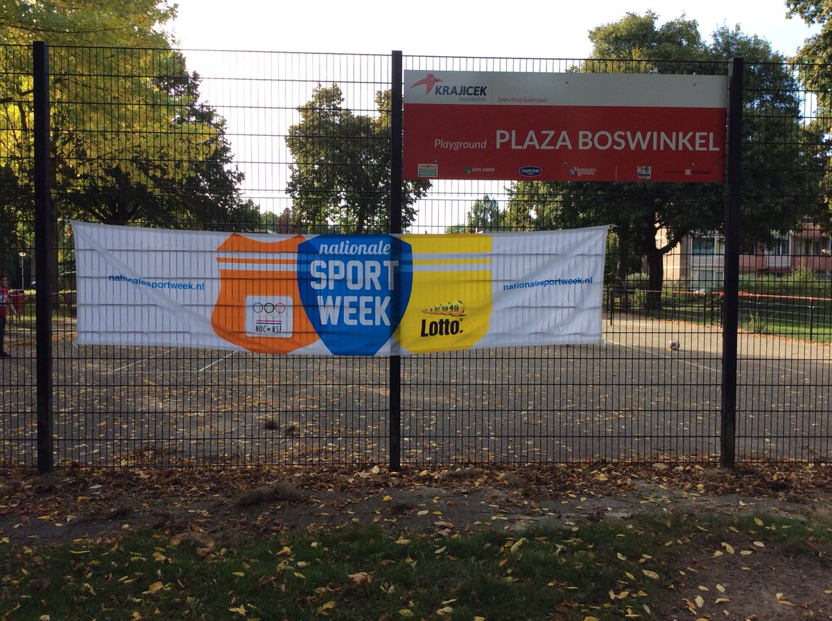 Vandaag ook op <a href="/krajiceknl/">Krajicek Foundation</a> Plaza Boswinkel gestart met de #NSW2018, eerste speciale stempelkaarten uitgedeeld!! <a href="/EnschedeWest/">Enschede West</a> <a href="/Sportaal053/">Sportaal</a>