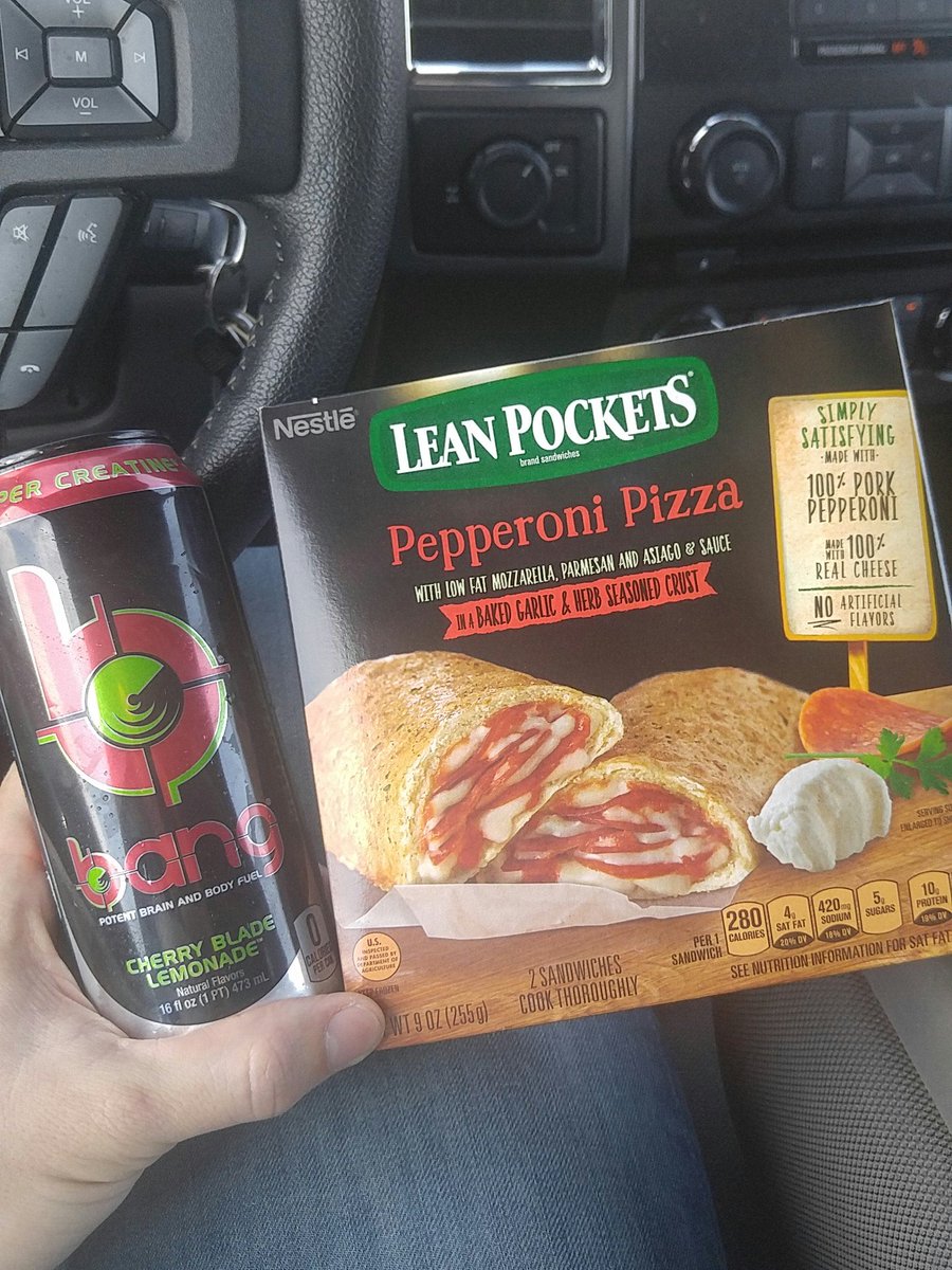Original_Alex__'s tweet photo. Lunch of champions. @BANGenergy give me the strength to finish this Monday !! 
.
.
@Tuplex_ @LegacyKnows @glitternwar @andyvenom @twitchsquad574 @Octosaurus_REX 
#bangenergy #hotpockets #energy #SupportSmallStreamers #twitch #gamerfuel #ratherbeplayingvideogames https://t.co/pVk1cllu6q
