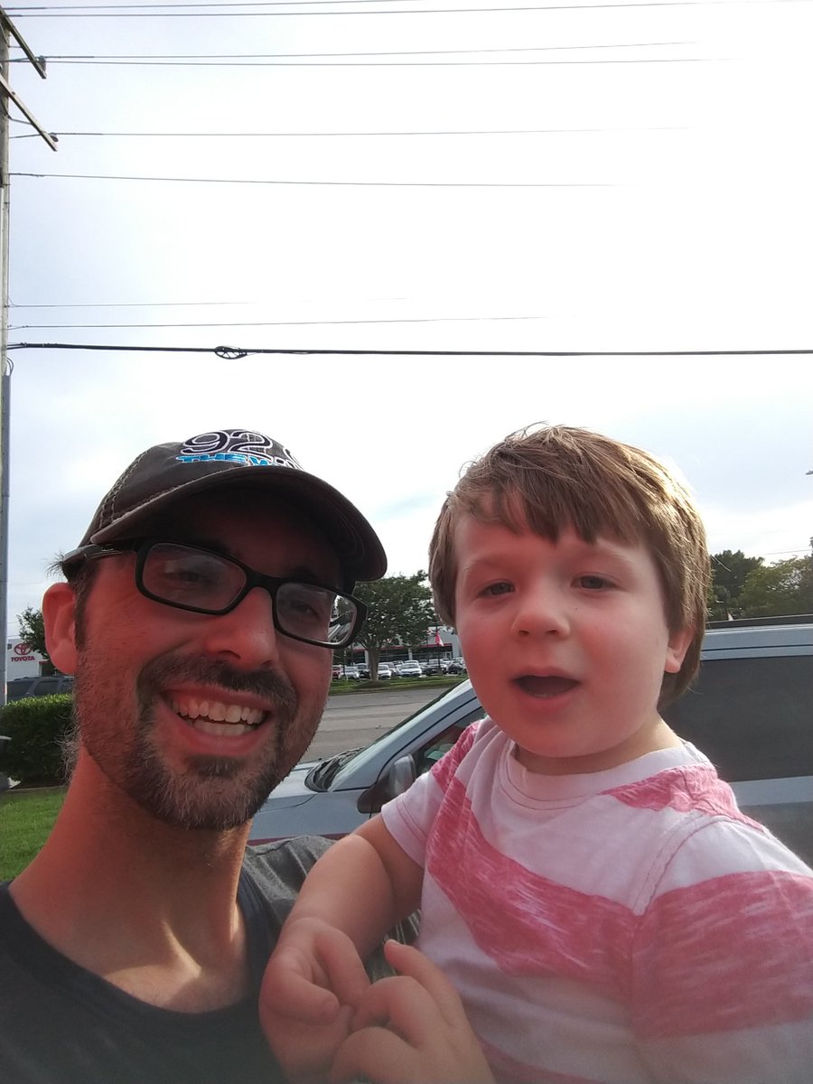 Max Media Wave (929Wave) Twitter