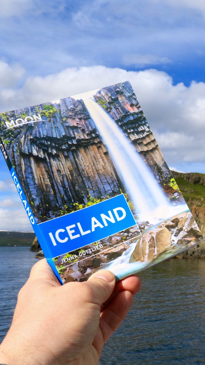 Get around in #iceland with this book by localwriter >amazon.com/Iceland-Travel…<#bestoficeland #travelblog #BloggerLoveShare #bloggerbabesRT #travelblogsclub #bloggerstribe #LittleBlogRT #TheClqRT #bloggerswanted #bloggersrequired #travelwriter #prrequest #fiercebloggers #bbloggers