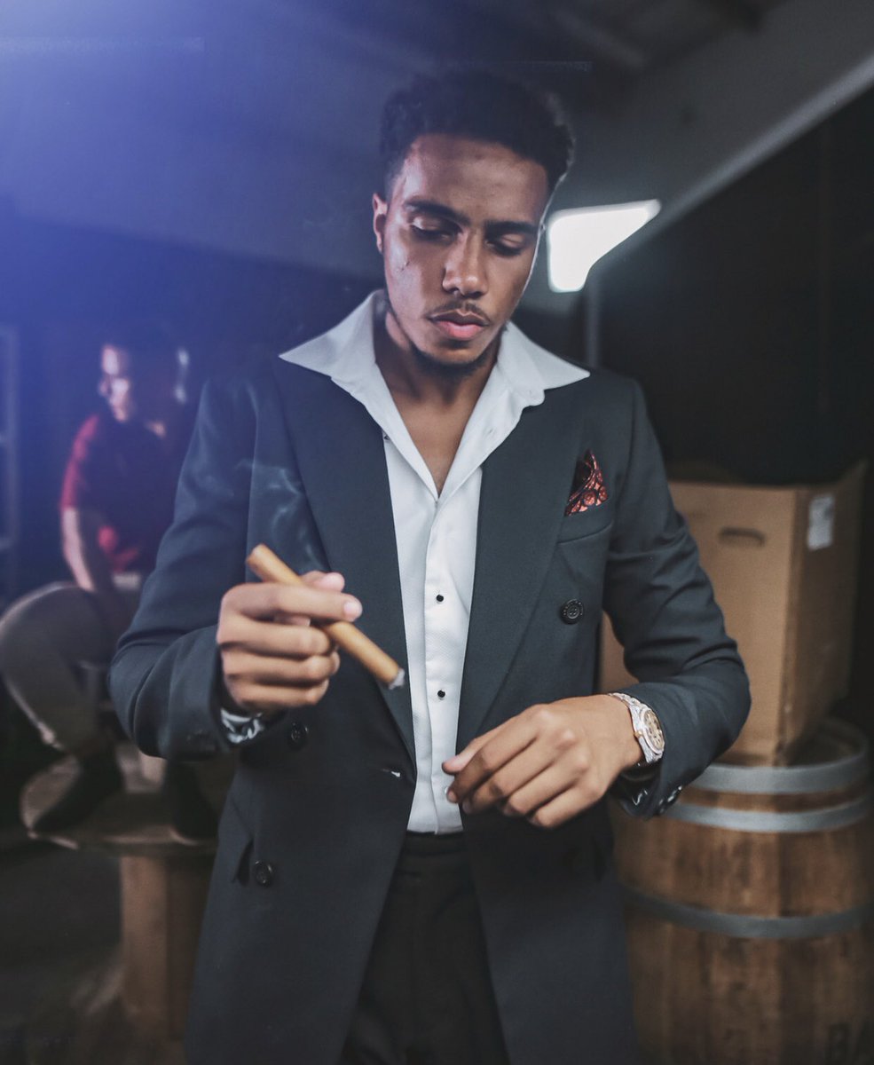 LynchAndMason's tweet photo. Lynch &amp; Mason x @ajtracey

https://t.co/gcgMfUjgZO https://t.co/7yemQ4ZSHA