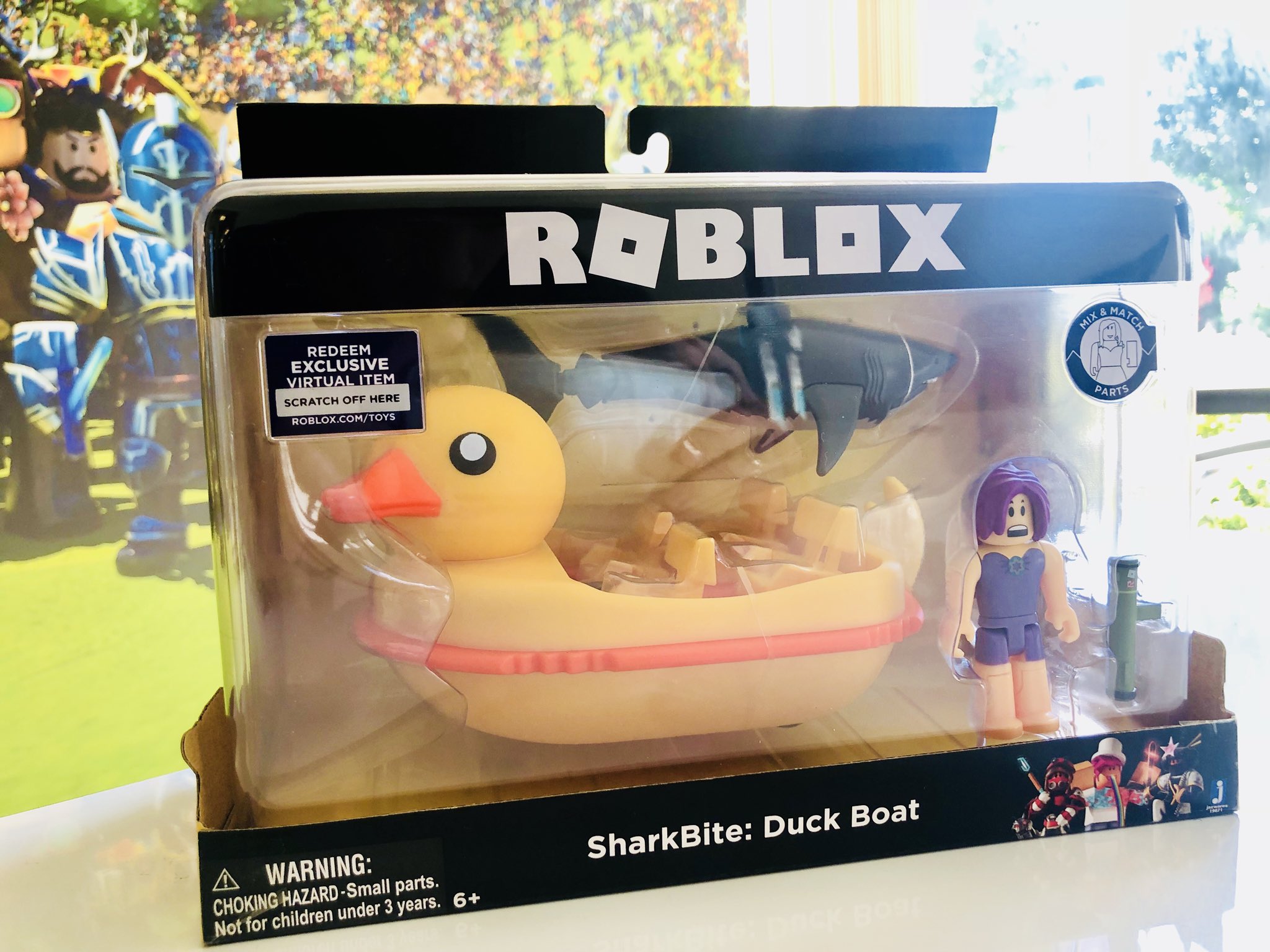 Simon On Twitter We Re So Excited To Finally Announce The Sharkbite Ducky Boat Toy You Can Seat Up To Four Of Your Characters Along With The Swimmer Included In The Ducky This - roblox sharkbite all codes