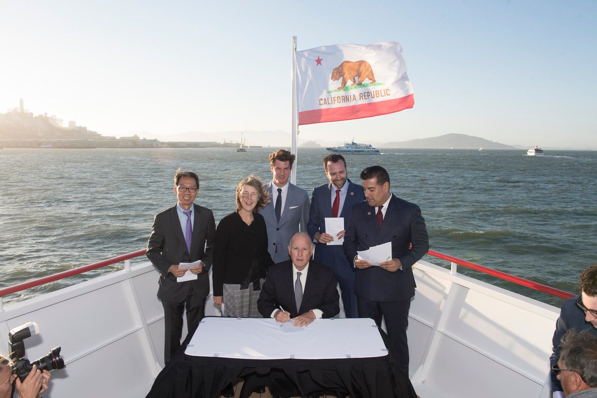 AsmEdChau's tweet photo. #ICYMI: Governor @JerryBrownGov signed #AB2195 as a part of a package of bills to reduce carbon emissions. https://t.co/FBG0PPkDpv https://t.co/evW0b7CdQI