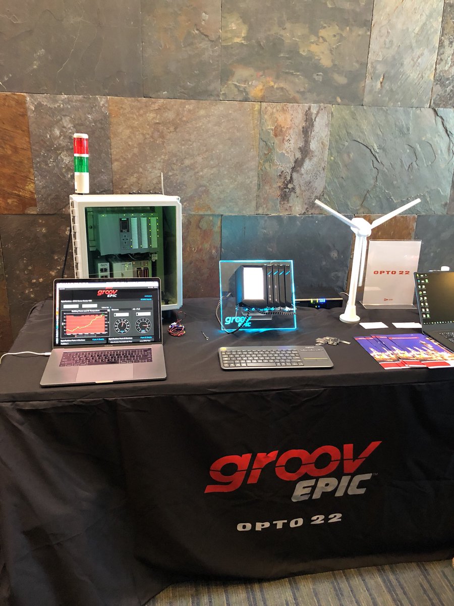 OptoTurbineUS's tweet image. I’m at the @InductiveAuto Ignition Community Conference 2018 #ICCLead showing off my new edge programmable industrial controller @Opto22 #groovEPIC. Come by and get a t-shirt!