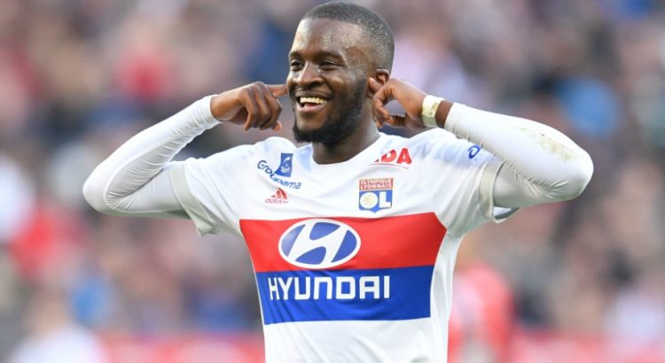 L1Sondages's tweet photo. On va mettre fin au débat.
Rt pour Gustavo 
❤ pour Ndombele
#TeamOM #TeamOL #Ligue1Conforama https://t.co/tsayz8jRcx