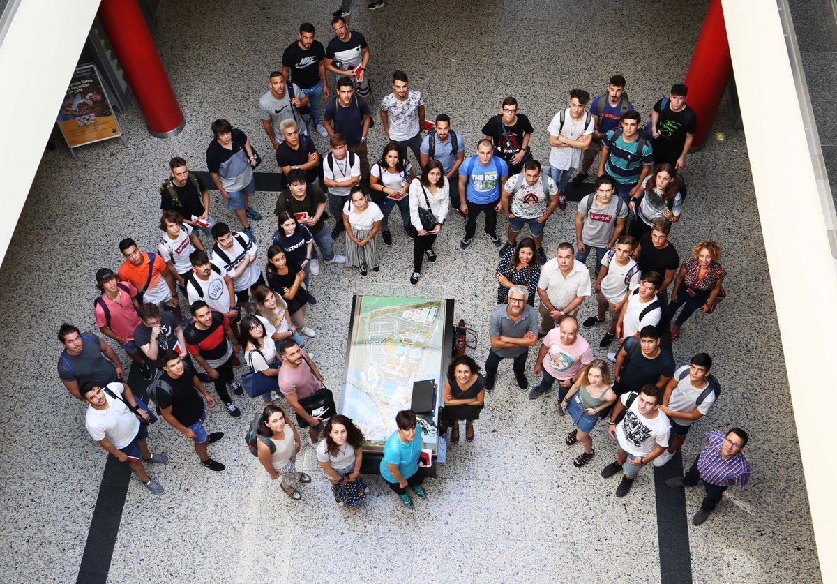 un día intenso de inicio de curso.  Gracias por compartirlo con nosotros. BIENVENIDOS #welcomeue18 #ciclosUE #universidadeuropea <a href="/CiclosUE/">Centro Profesional UE</a>