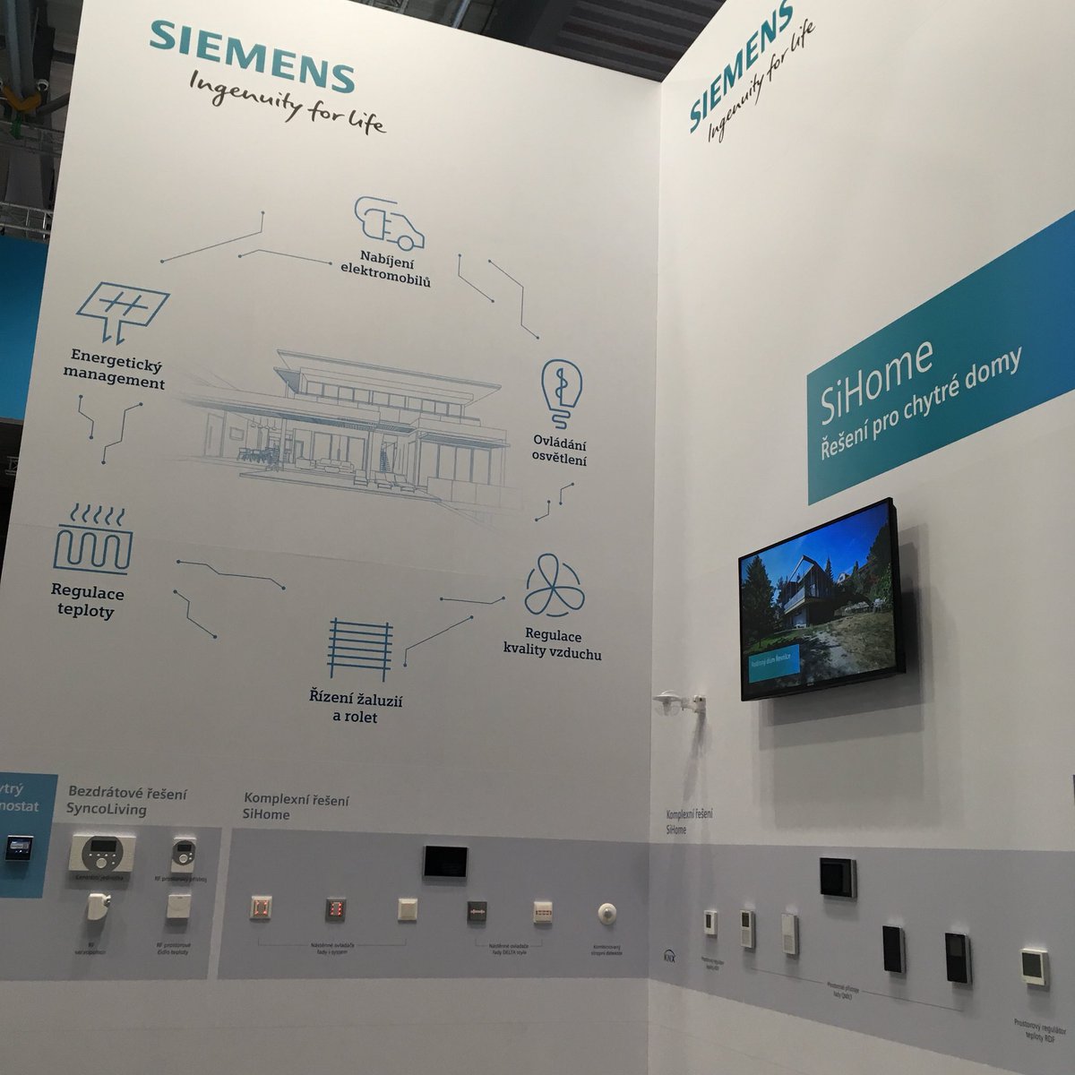 SiemensCzech's tweet photo. Už zítra nás můžete potkat na veletrhu #forarch. Kompletní nabídka pro digitalizaci domů🏠a bytů na jednom místě. Přijďte se seznámit s řešením #sihome nebo #logo! Těšíme se na vás! Hala 4, stánek B11. #smarthome https://t.co/jtd1C0GQAV