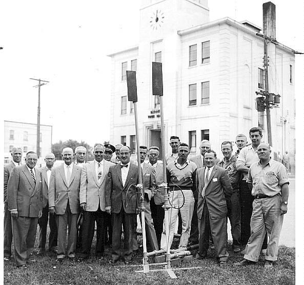 #OnThisDay 60 years ago - natural gas is turned on to <a href="/cityofbarrie/">The City of Barrie</a> outside City Hall, September 17, 1958. #history #Barrie #Ontario