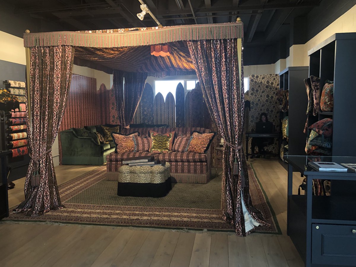 Beautiful House of Hackney pop-up at Chelsea Harbour today #focusdesign2018 #chelseadesigncentre