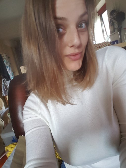 Had my bangs cut! https://t.co/ZxnsmzzSBX<a href="/tag/followme"class="tags"><span>#followme</span></a><a href="/tag/insta"class="tags"><span>#insta</span></a><a href="/tag/instamodel"class="tags"><span>#instamodel</span></a>